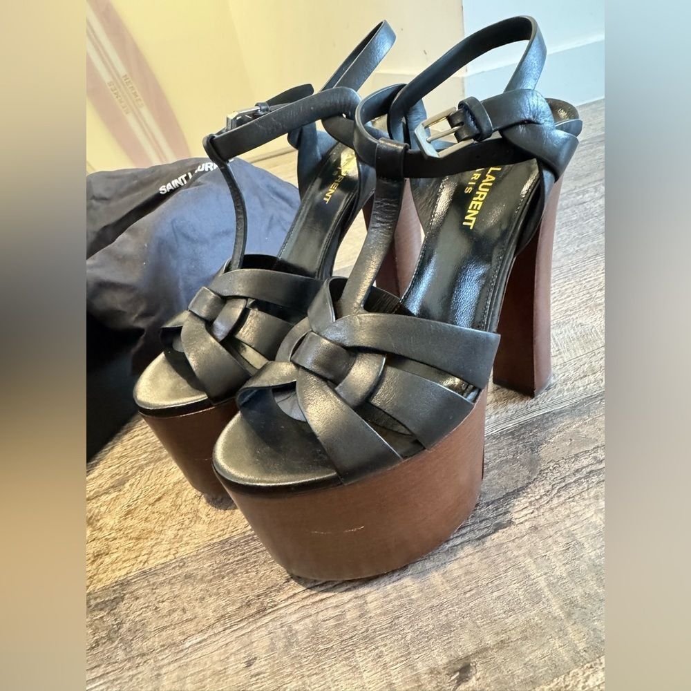Saint Laurent Black Leather Platform Heels - Picture 5 of 7